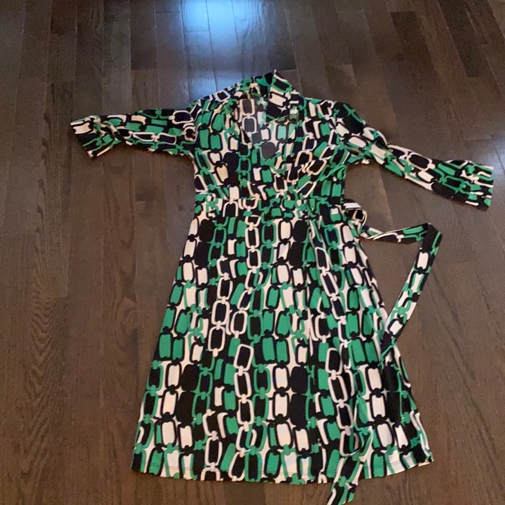 Ladies pullover belted dress